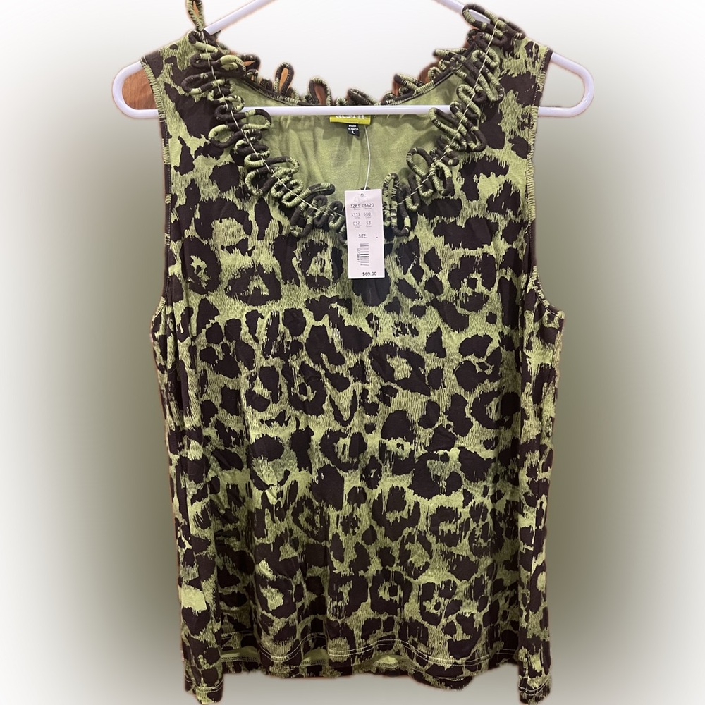 Acorn Green Leopard Print Sleeveless Top